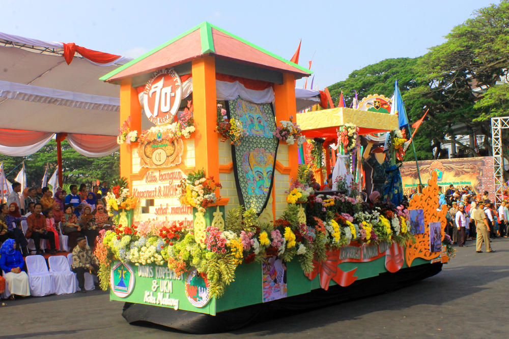 FESTIVAL KENDARAAN HIAS KOTA MALANG 2016