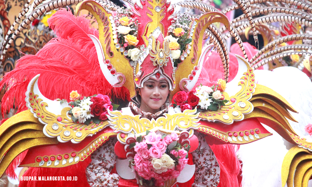 WOW….MALANG FLOWER CARNIVAL 2016 KEREN!