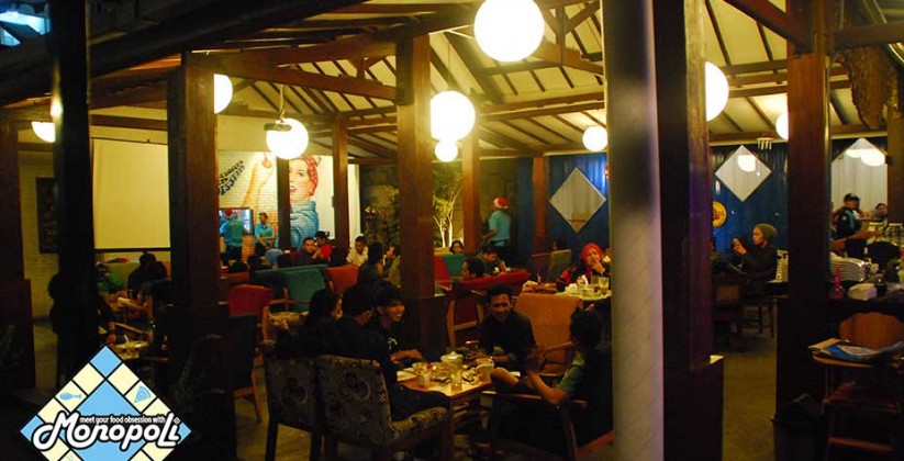 Monopoli Cafe and Resto